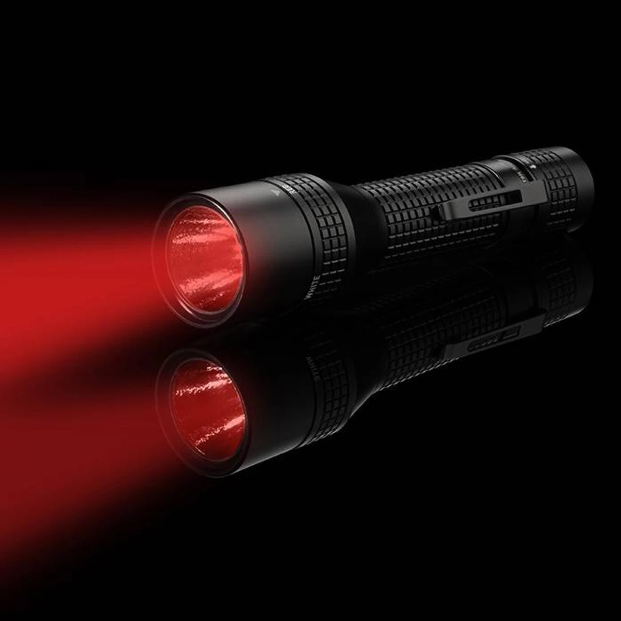 Inova T8R PowerSwitch Rechargeable Dual Color LED Flashlight 10 Inova T8R PowerSwitch Rechargeable Dual Color LED Flashlight - Image 8