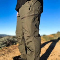 LA Police Gear Core Stealth Cargo Pant 28 LA Police Gear Core Stealth Cargo Pant -Outdoor Life Store la police gear core stealth cargo pant cscp3001 74772.1677529925