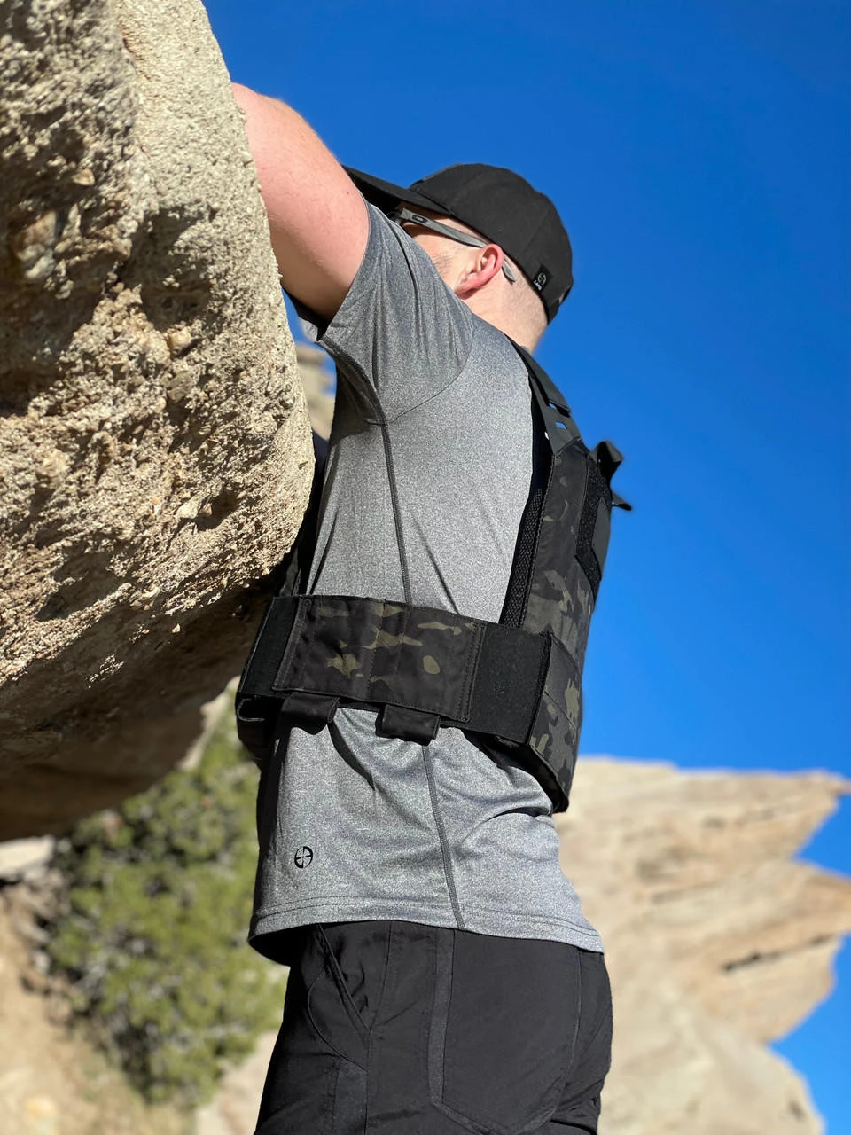 LA Police Gear Relaxed Fit Workout Shirt 5 LA Police Gear Relaxed Fit Workout Shirt - Image 3