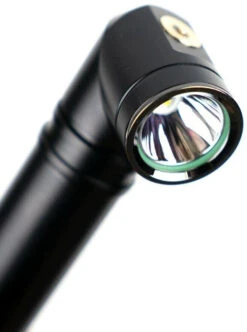 LA Police Gear Twist Angle 750 Lumen Flashlight -Outdoor Life Store la police gear twist angle 750 lumen flashlight ta light 93649.1618614095