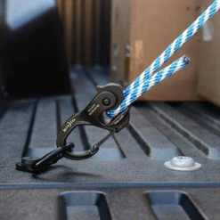 Nite Ize CamJam XT Aluminum Rope & Cord Tightener 9 Nite Ize CamJam XT Aluminum Rope & Cord Tightener -Outdoor Life Store nite ize camjam xt aluminum rope and cord tightener camjam xt 22804.1607447621