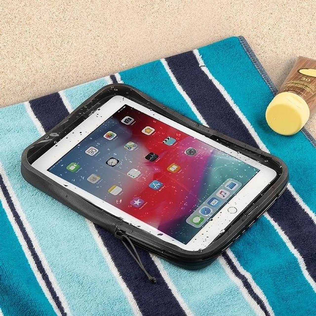 Nite Ize Waterproof Tablet Case 3 Nite Ize Waterproof Tablet Case