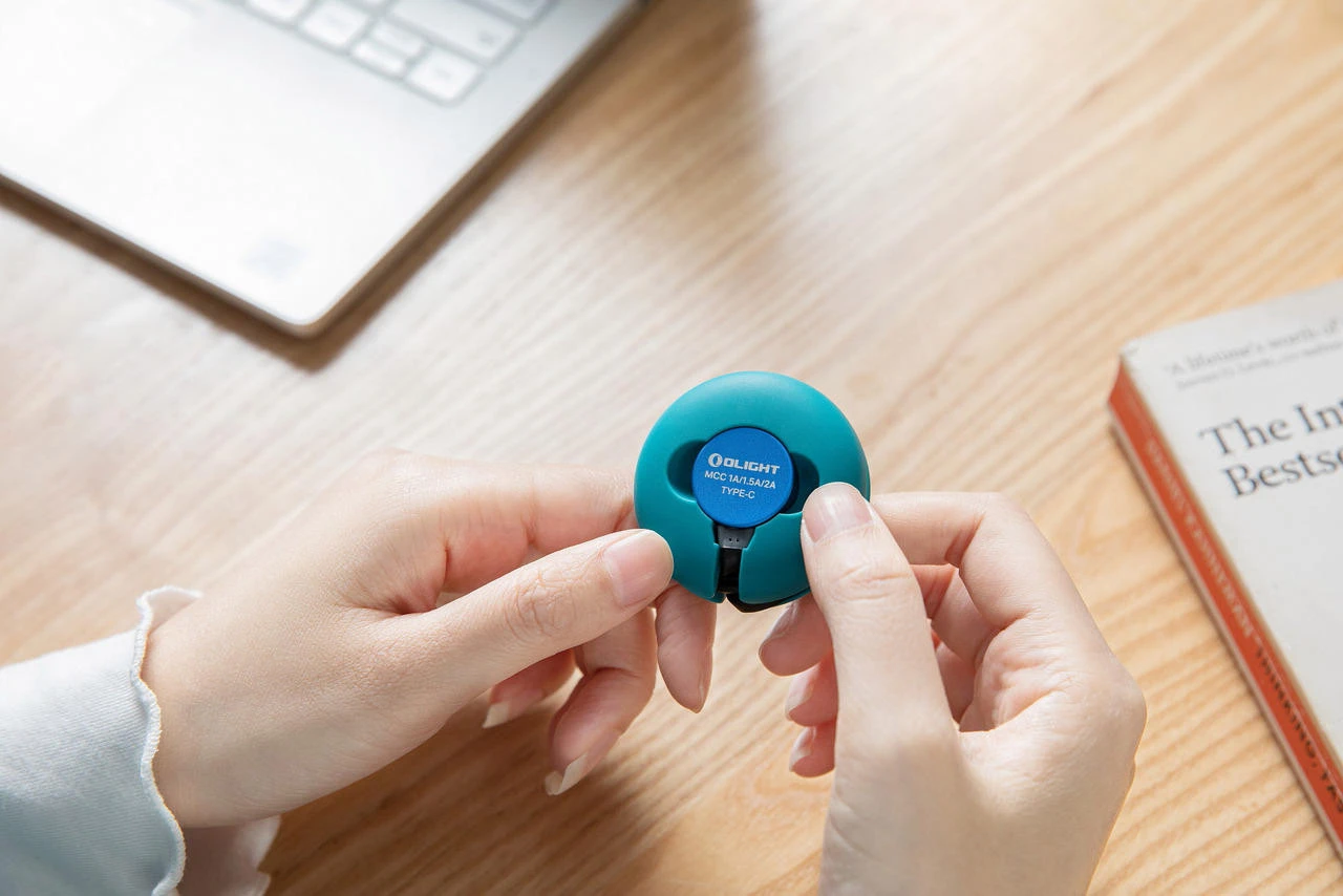 Olight MCC3-C Reel Charging Cable Organizer 12 Olight MCC3-C Reel Charging Cable Organizer - Image 10