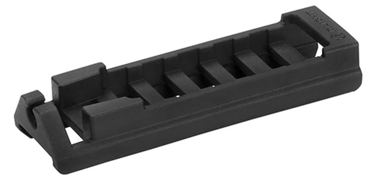 Olight RWX-07 Magnetic Straight Cord Remote Pressure Switch For The Warrior X 4 Olight RWX-07 Magnetic Straight Cord Remote Pressure Switch For The Warrior X - Image 2