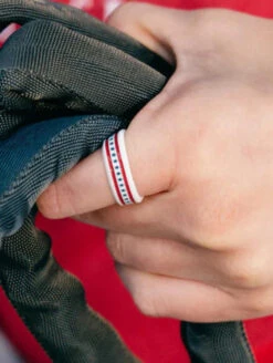 QALO Folds Of Honor Unisex White Stars And Stripes Modern Ring -Outdoor Life Store qalo folds of honor unisex white stars and stripes modern ring qs9 ufhswh 60249.1691907135