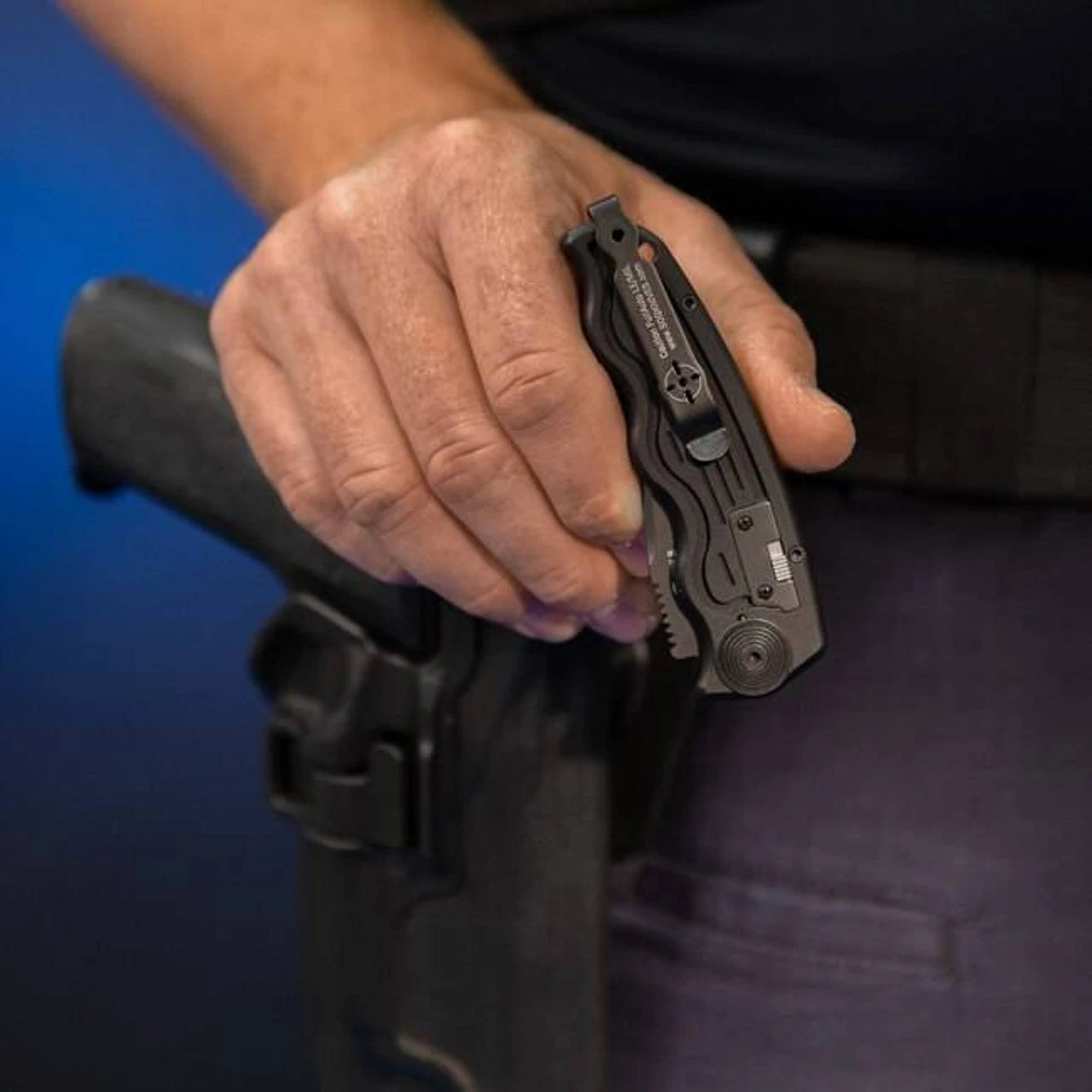 SOG-TAC California Special Automatic Folding Knife 9 SOG-TAC California Special Automatic Folding Knife - Image 7