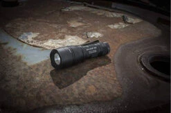Surefire E1B Backup Dual Output LED Flashlight With Max Vision Beam -Outdoor Life Store surefire e1b single stage flashlight with max vision reflector sf e1b mv 05972.1603767547